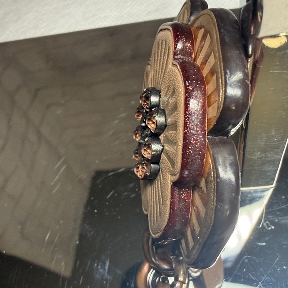 Coach “Tea Rose” Collection BagCharm Keychain Bronze Metal Hangtag and HDWRE - Picture 13 of 13